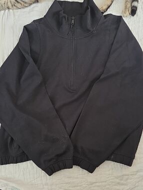 Black Quarter-Zip Crop Pullover Sweatshirt